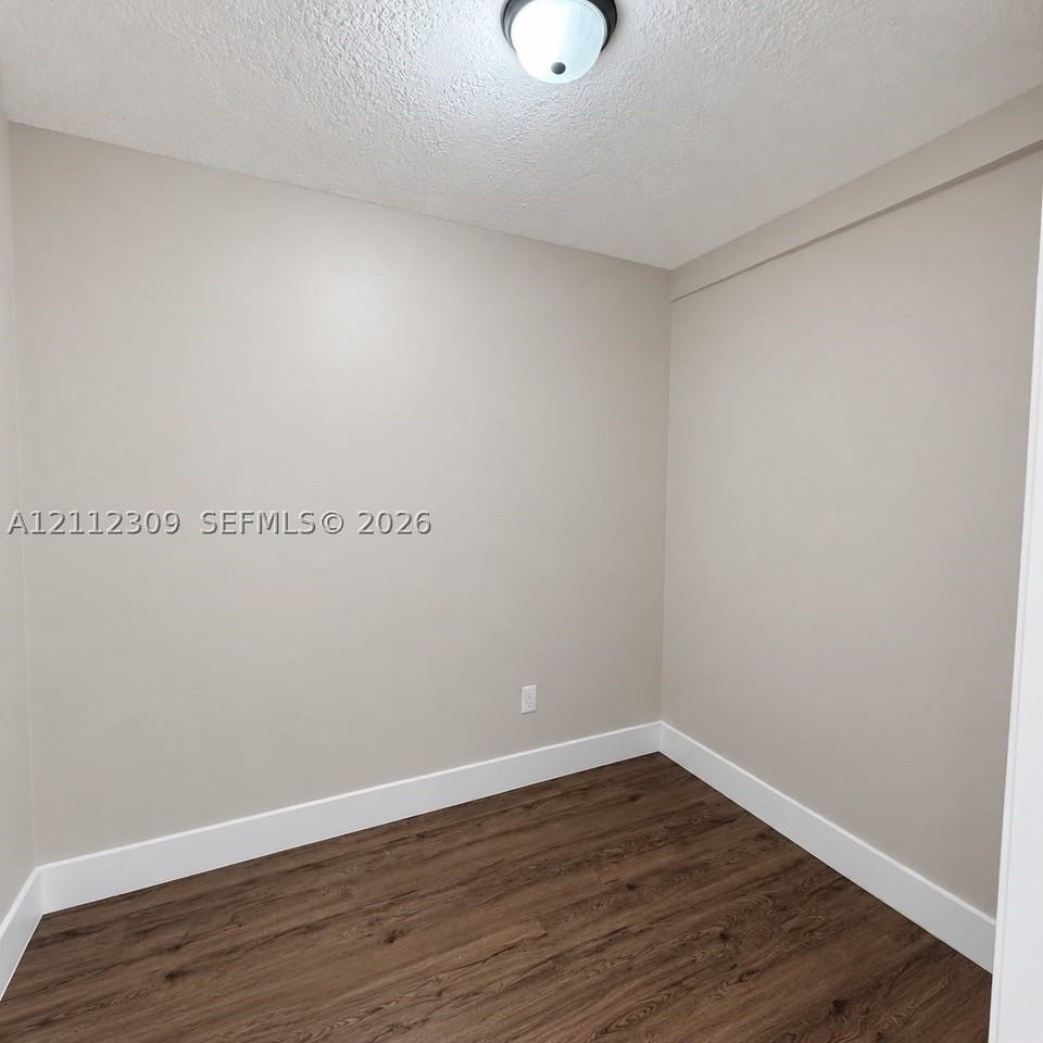 3131 Sw 2nd St #0 - Photo 4 of 17