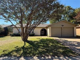 417 Linda Dr - Photo 1 of 1