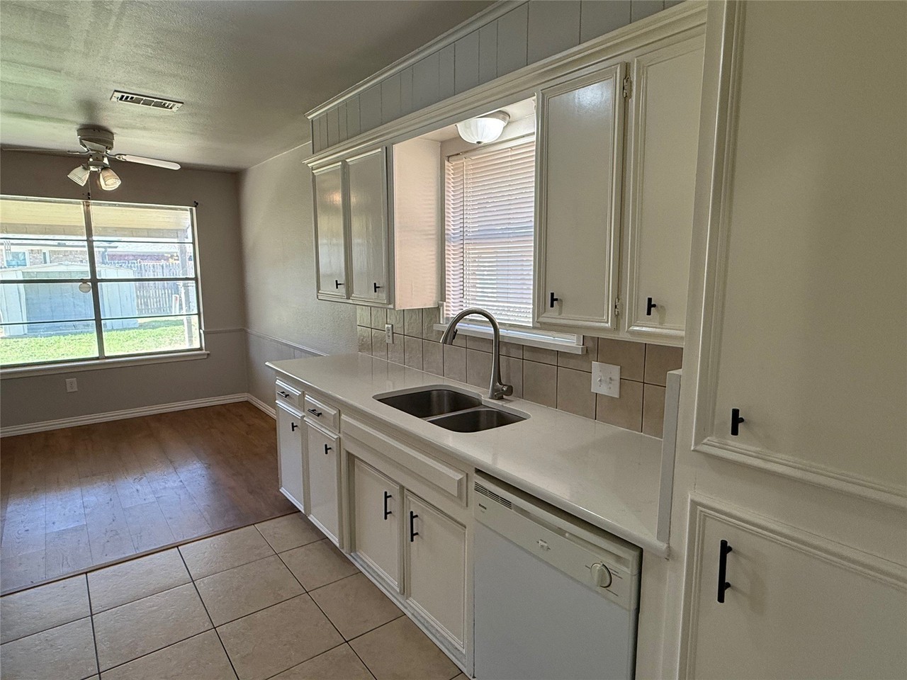 417 Linda Dr - Photo 5 of 26