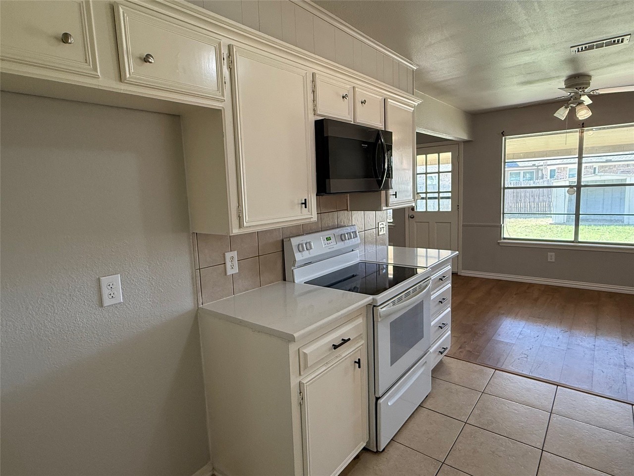 417 Linda Dr - Photo 6 of 26