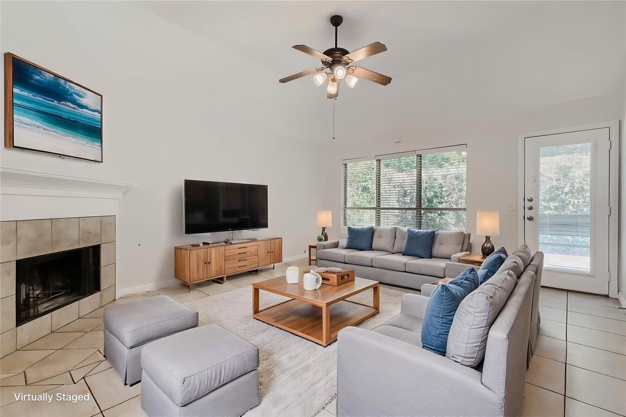 1208 Dover Heights Trl - Photo 2 of 25