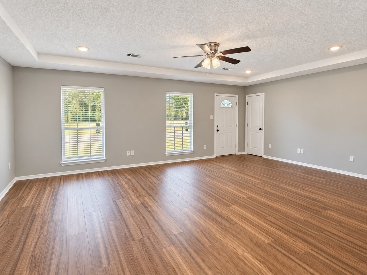 10057 Fm 751 - Photo 3 of 11