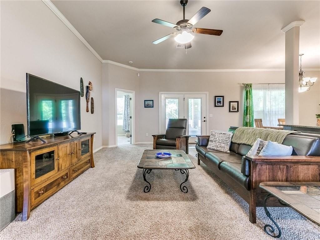 5909 Holly Brooke Ln - Photo 5 of 43