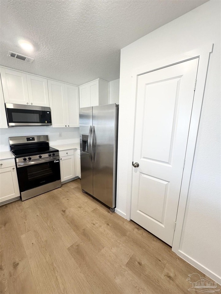 2624 Bagpipe Dr - Photo 6 of 22