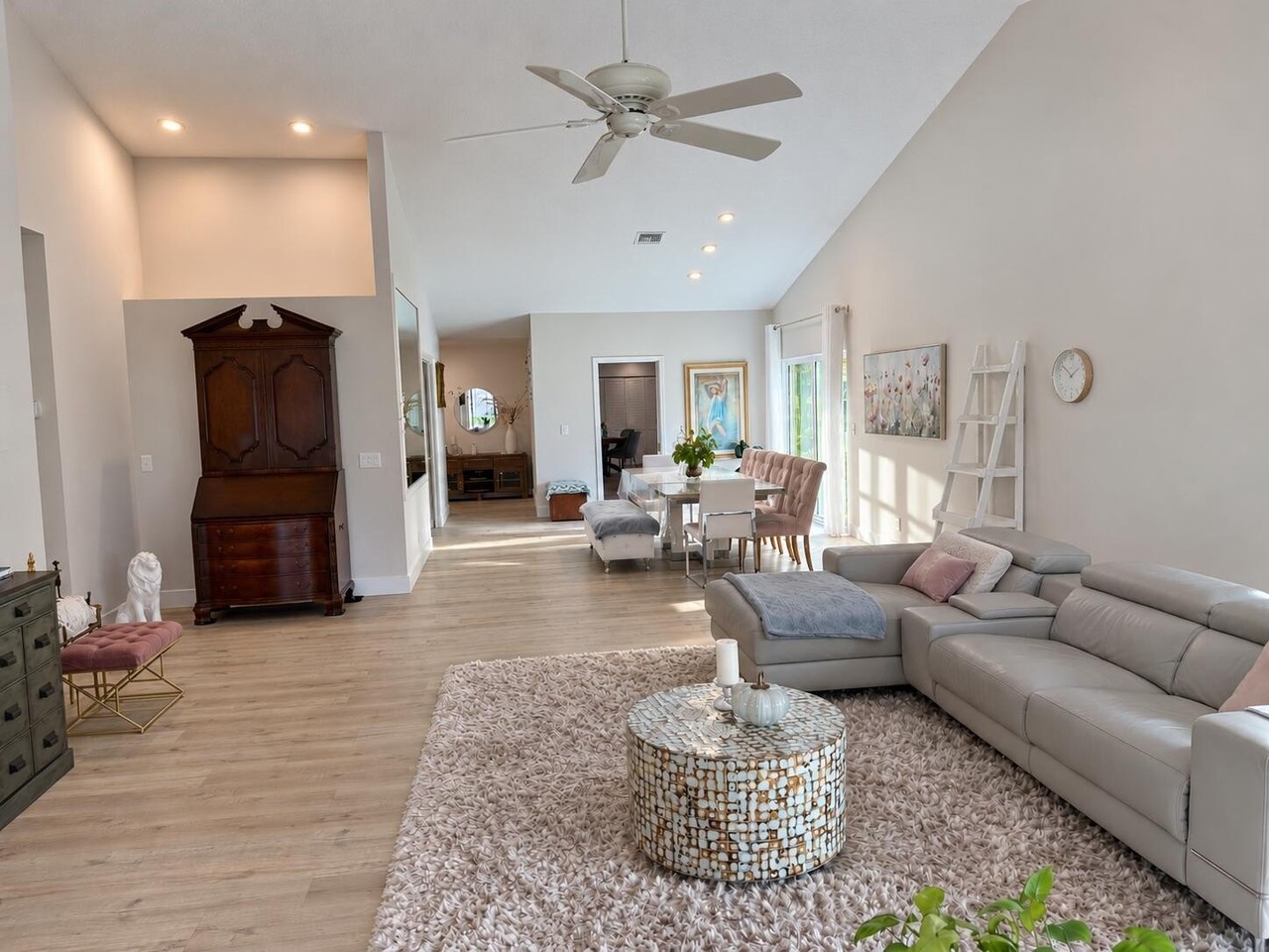 23379 Water Cir - Photo 6 of 31