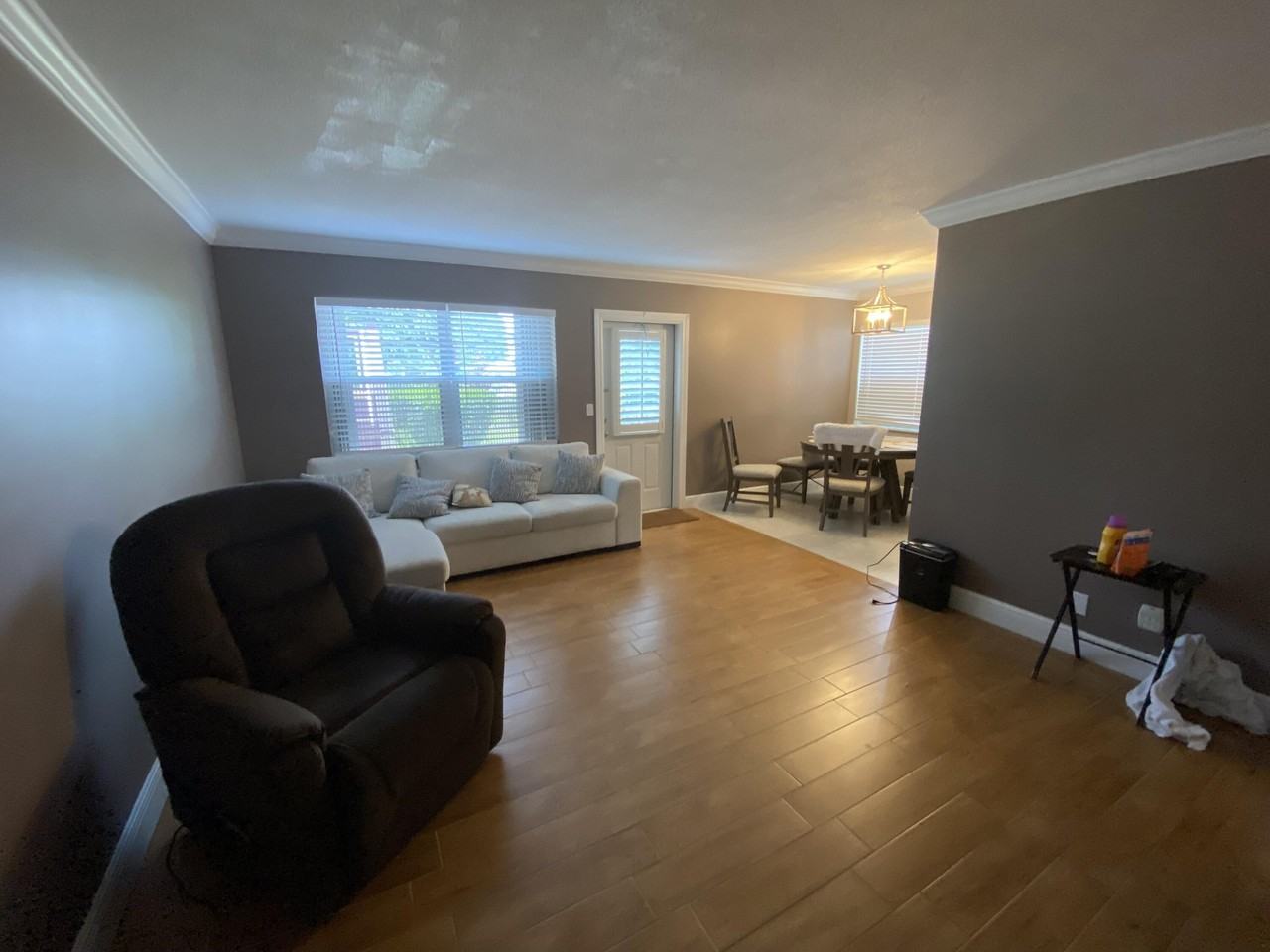 49 Waltham C - Photo 5 of 39