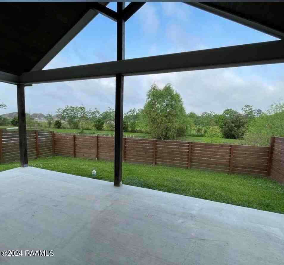 917 W Broussard Rd - Photo 2 of 12