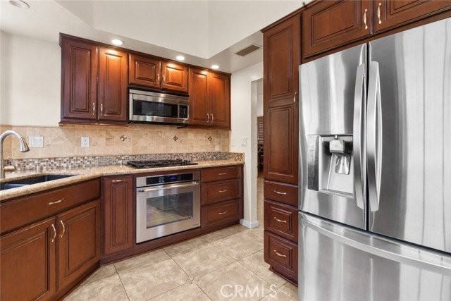 6118 E Garnet Cir - Photo 3 of 8