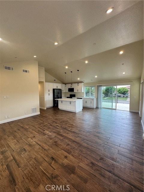 3562 Thor Ave - Photo 2 of 7
