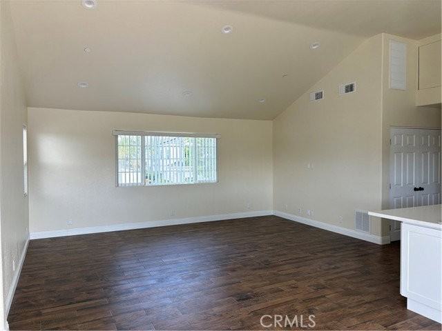 3562 Thor Ave - Photo 5 of 7