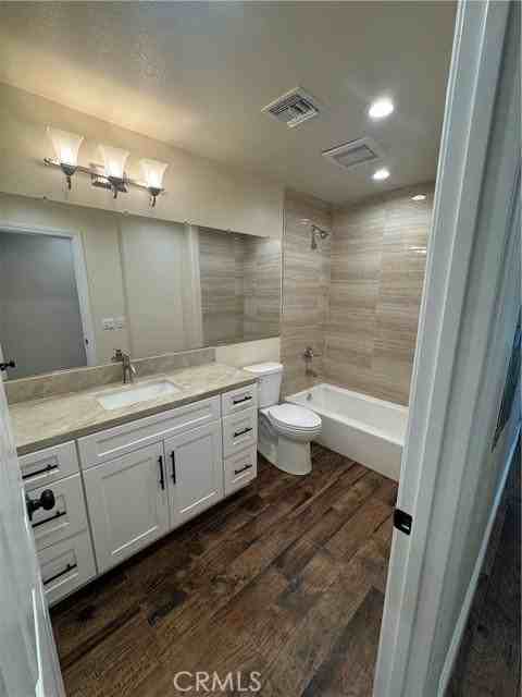 3562 Thor Ave - Photo 6 of 7