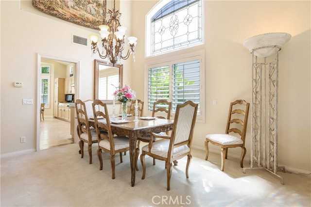 12 Dorchester Grn - Photo 2 of 8