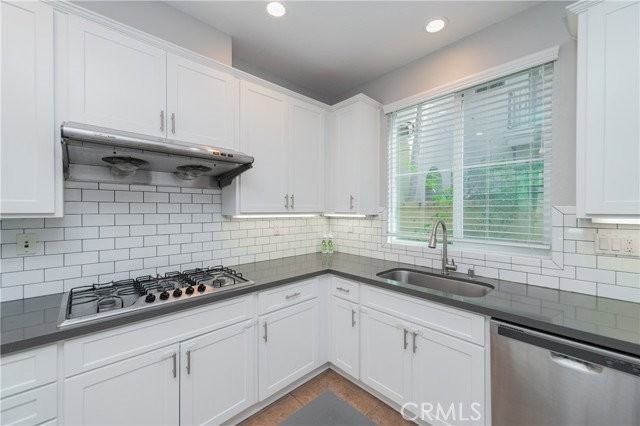 82 Figtree - Photo 4 of 8
