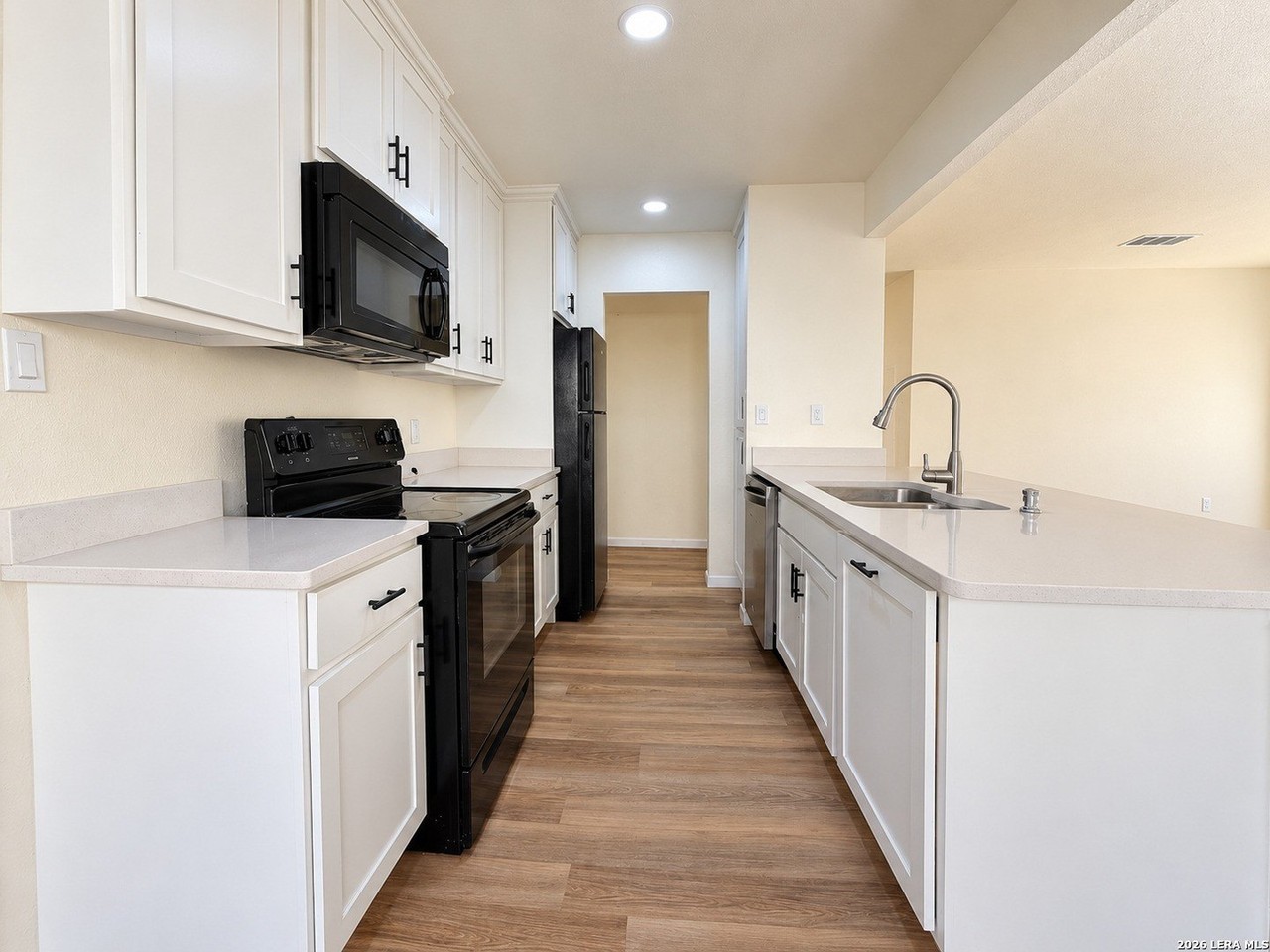 2935 Wishing Lake Dr - Photo 6 of 25