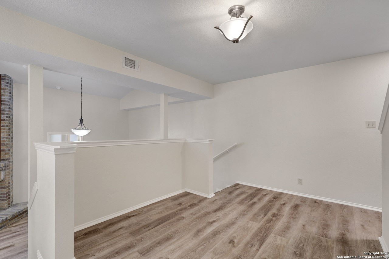 9326 Whisper Pt - Photo 3 of 25