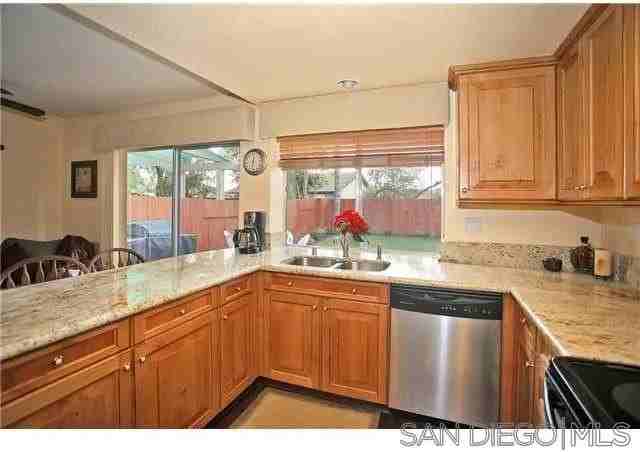 13518 Hike Ln - Photo 3 of 11