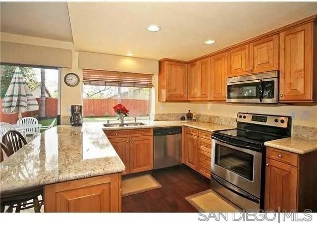 13518 Hike Ln - Photo 4 of 11