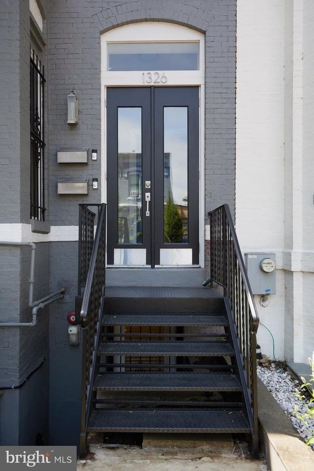 1326 Riggs St Nw #2 - Photo 2 of 30