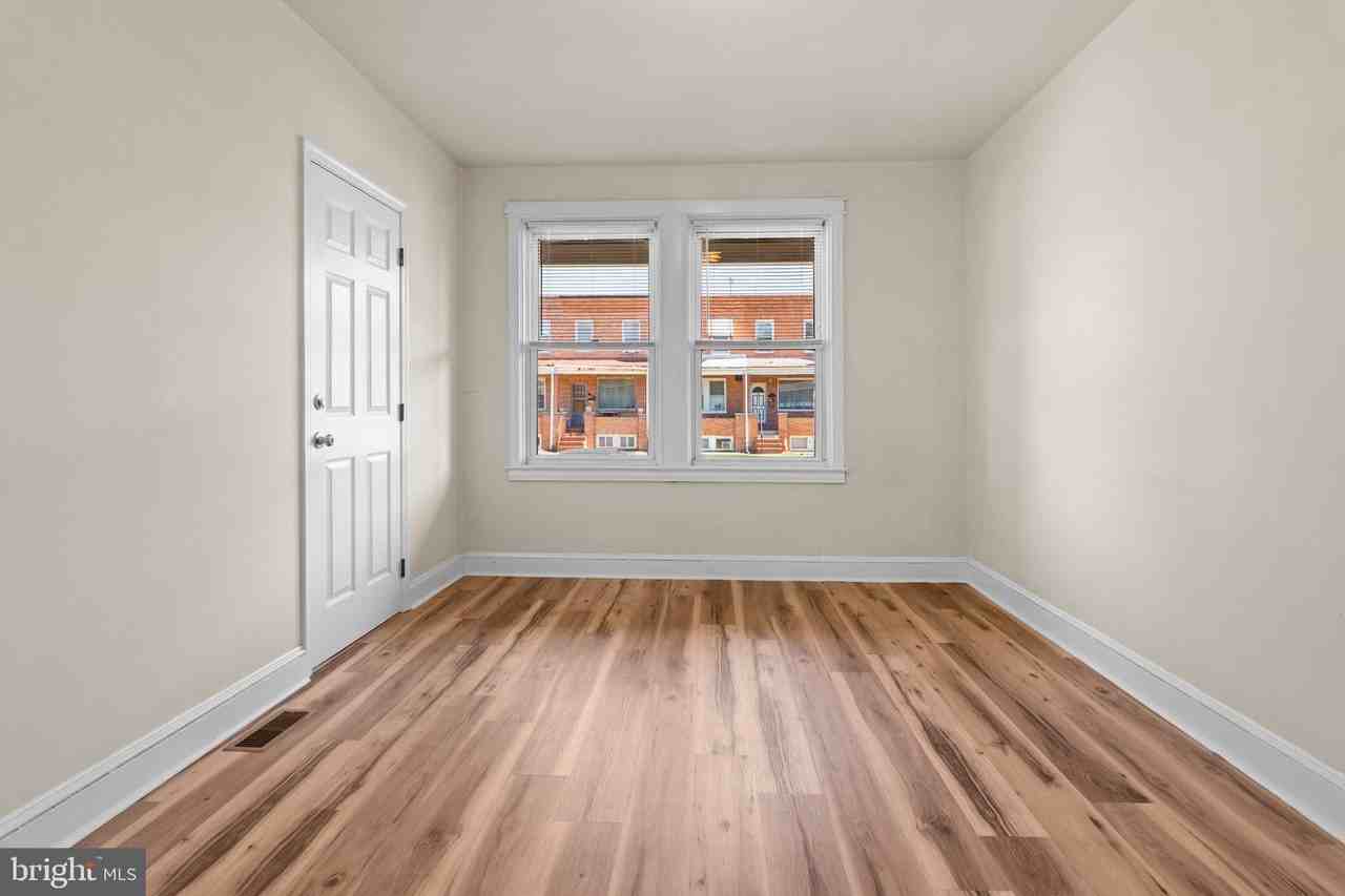 308 Elrino St #1 - Photo 4 of 31