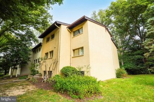 5653 Harpers Farm Rd #B - Photo 1 of 1