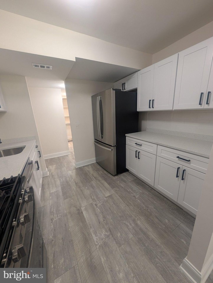 6065 Majors Ln #1 - Photo 4 of 26