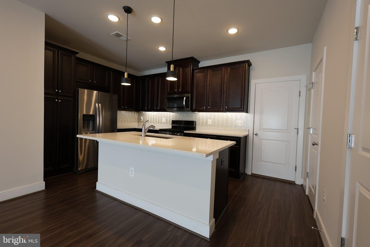 20347 Century Blvd #183E - Photo 3 of 24