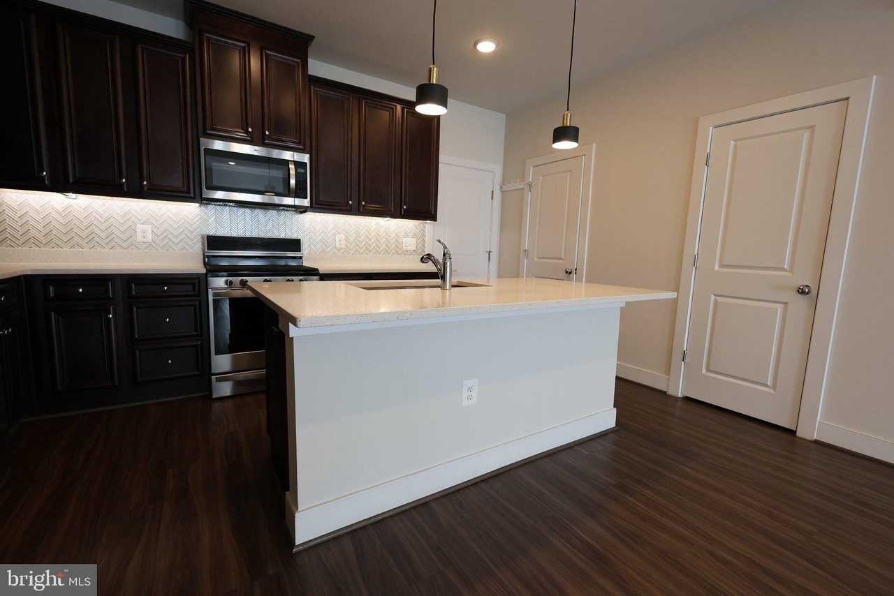 20347 Century Blvd #183E - Photo 5 of 24
