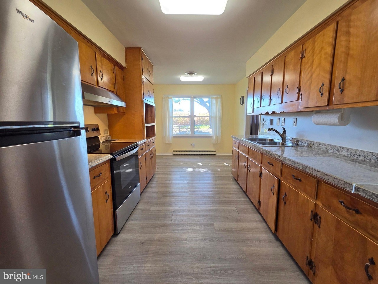 1646 Pitzers Chapel Rd - Photo 3 of 21