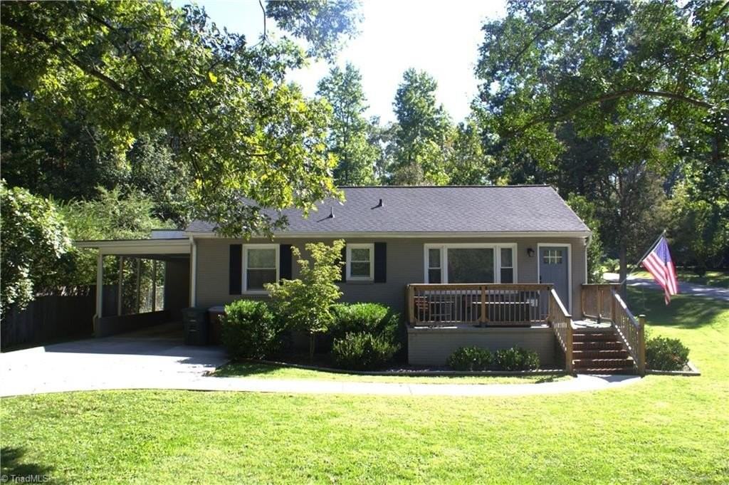 3302 Nathanael Rd - Photo 2 of 18