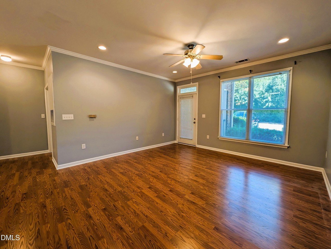 113 Fountain Springs Rd - Photo 3 of 14