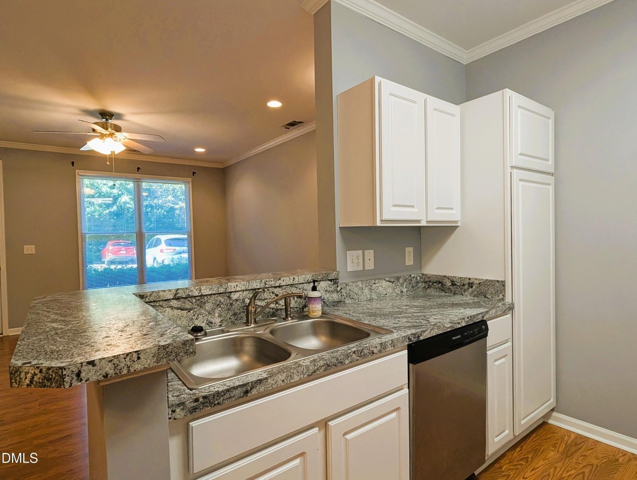 113 Fountain Springs Rd - Photo 6 of 14
