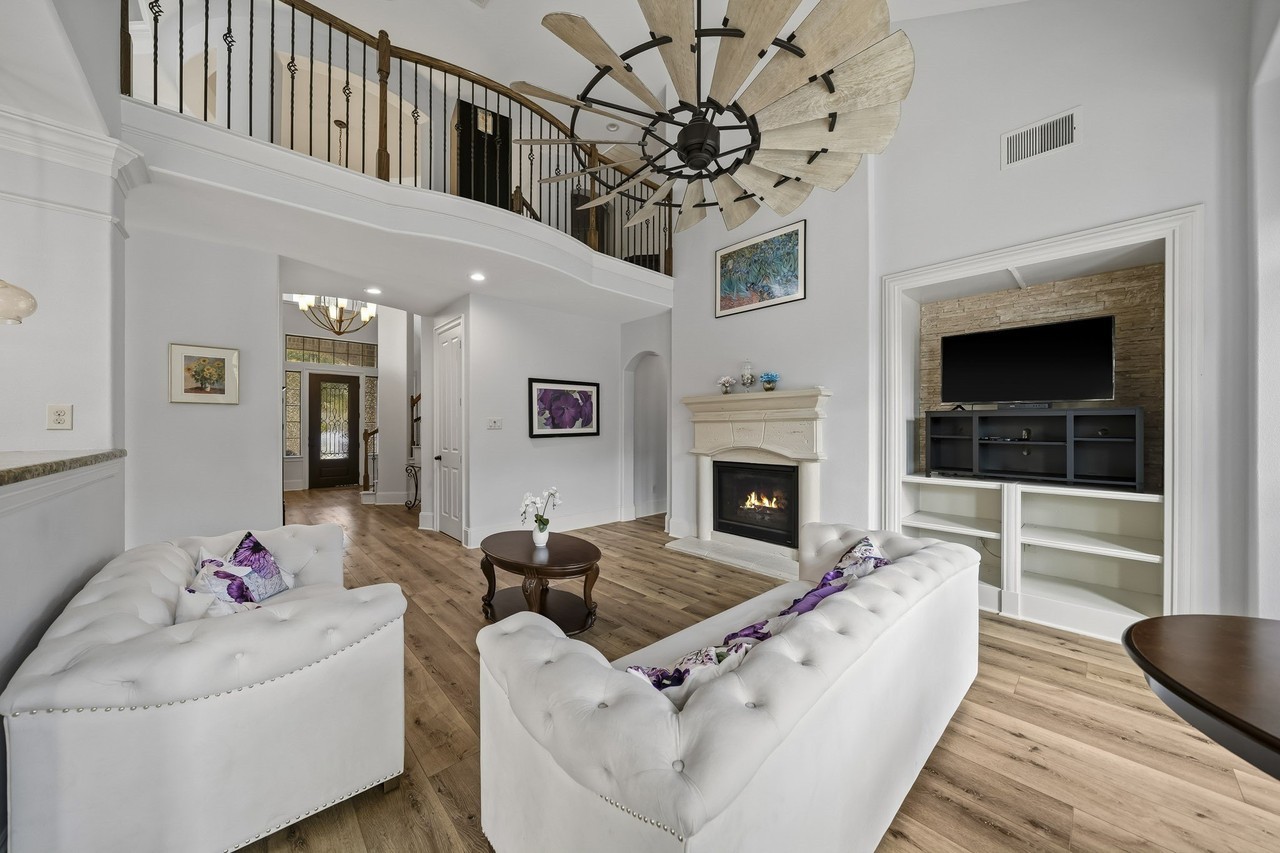 2804 Veneto Ct - Photo 4 of 32