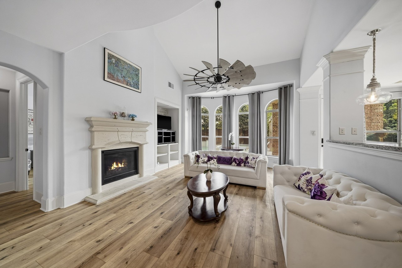 2804 Veneto Ct - Photo 6 of 32