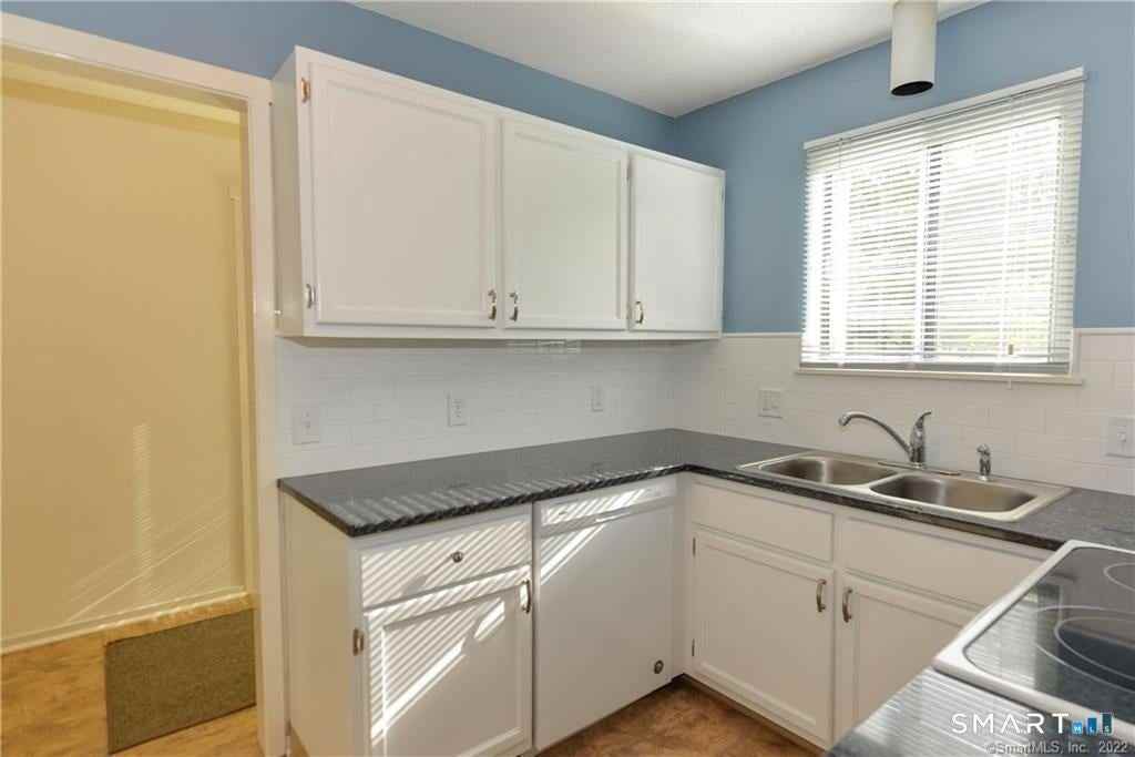 973 Heritage Vlg - Photo 2 of 14