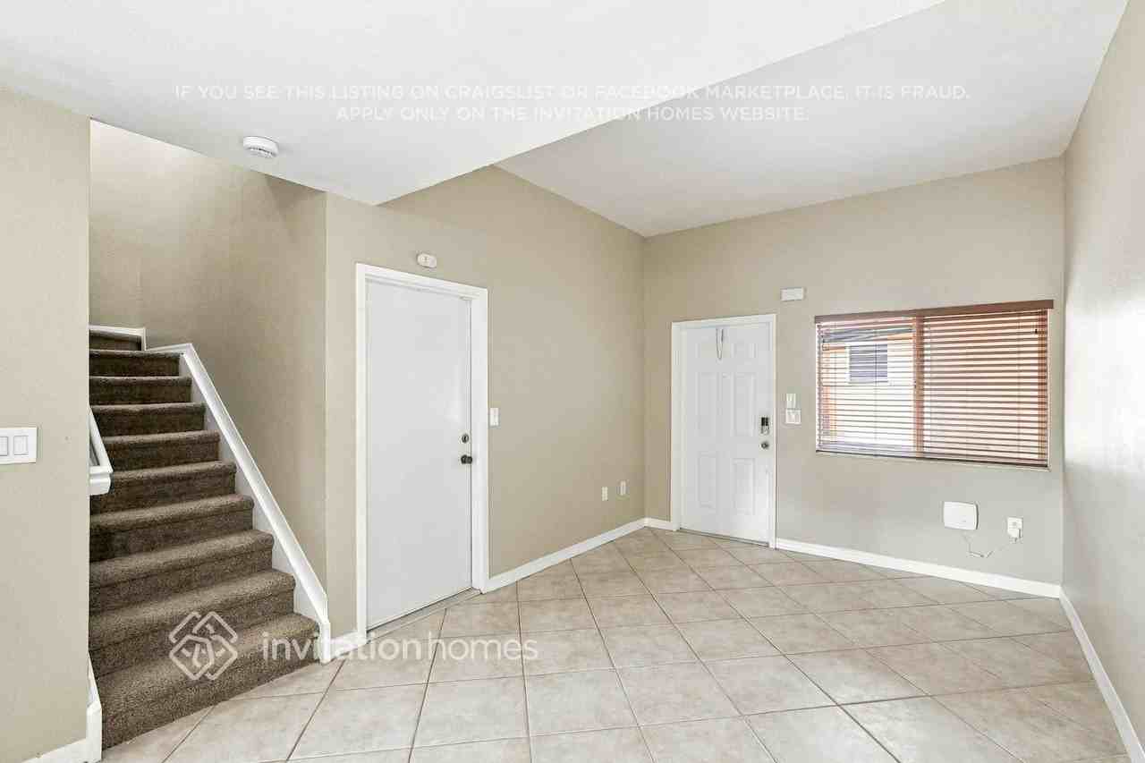 22061 Sw 88th Path - Photo 5 of 17