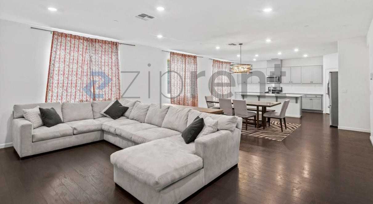 2016 Galleria Dr - Photo 6 of 40