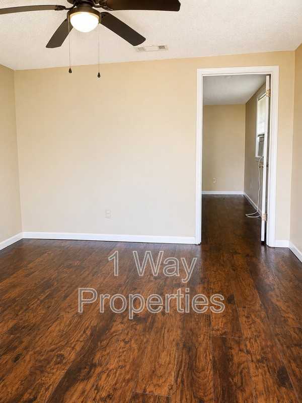 156 4th St #158 - Photo 4 of 10