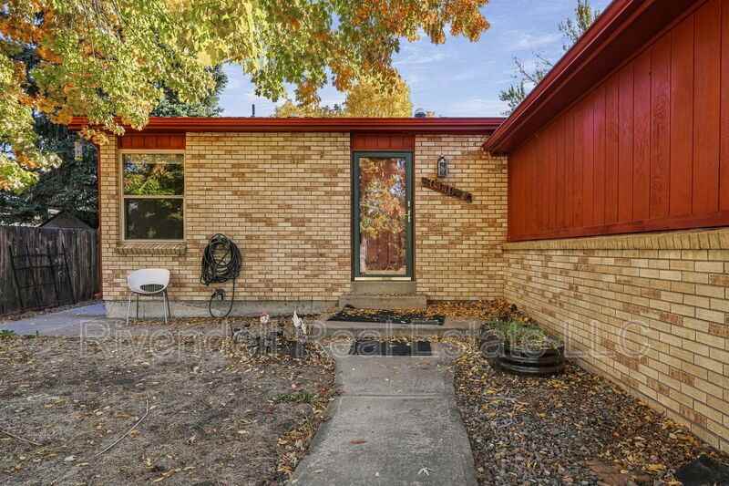 10440 W 64th Pl #A - Photo 2 of 15