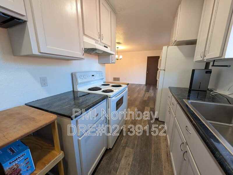 232 Long St - Photo 6 of 22