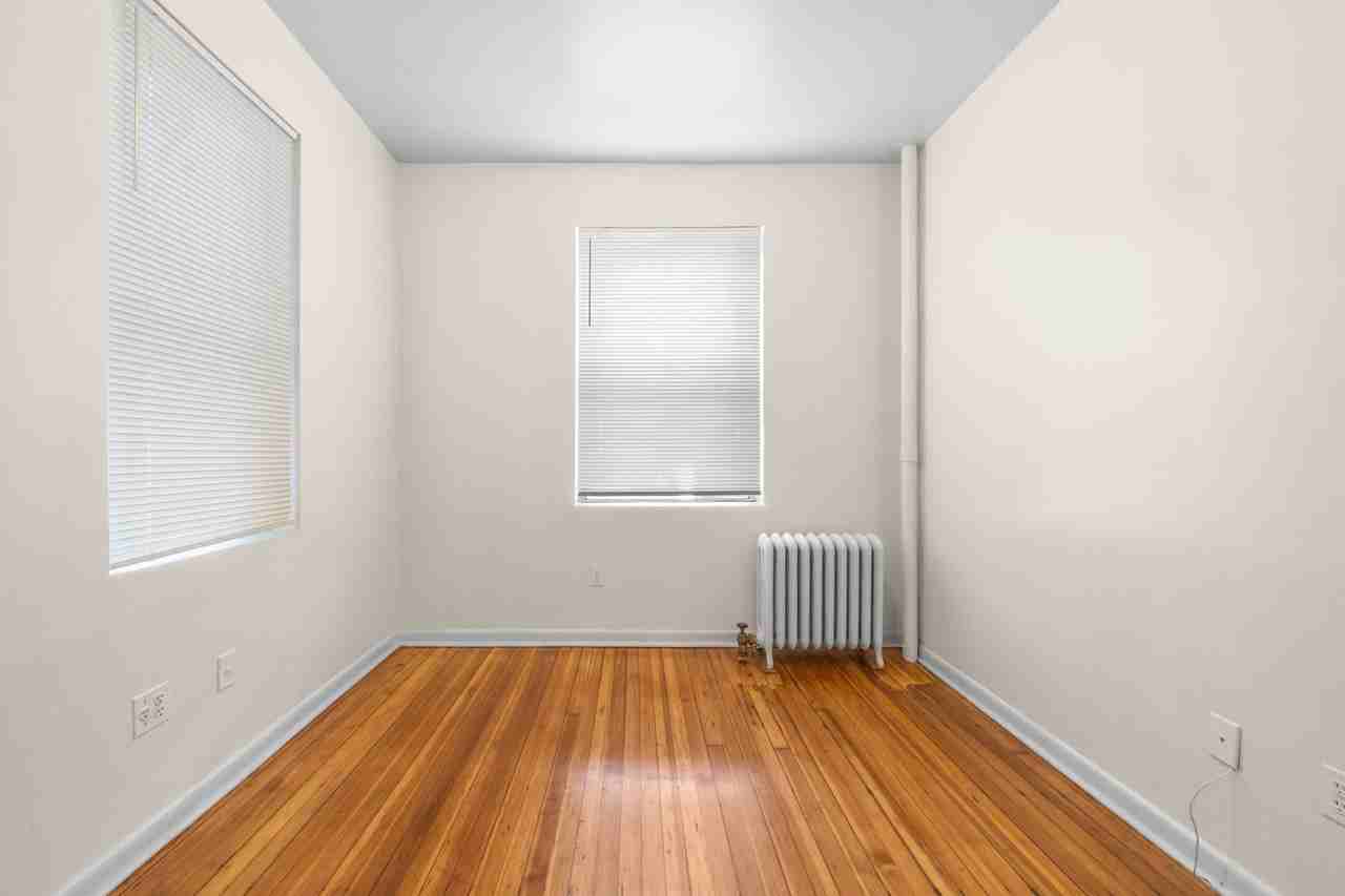 435 53rd Street #1 - Photo 6 of 21