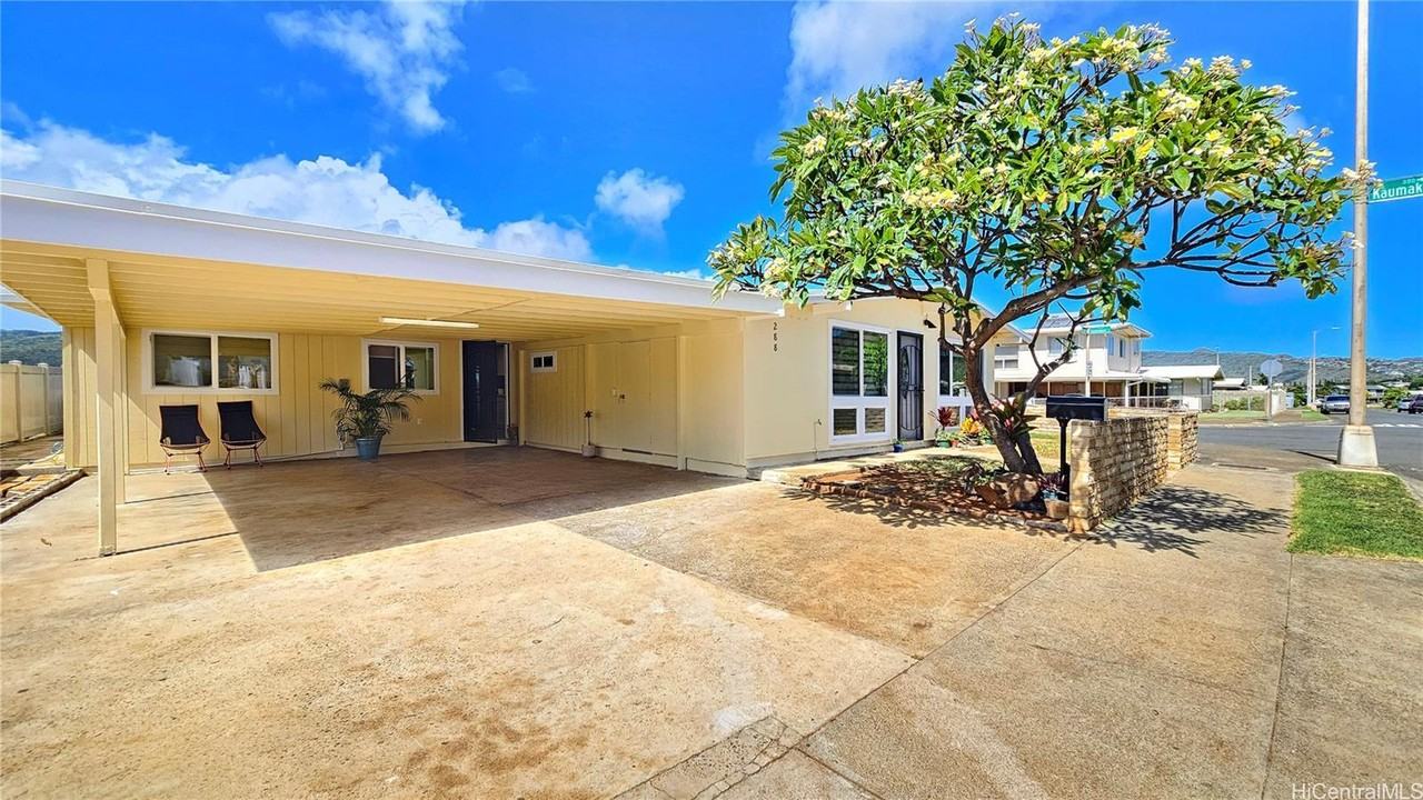288 Hanakapiai St - Photo 2 of 25