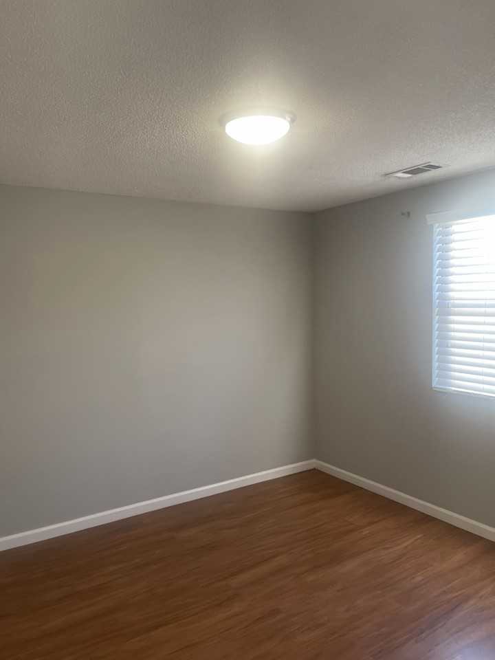 1507 Rosedale Ave #A - Photo 4 of 8
