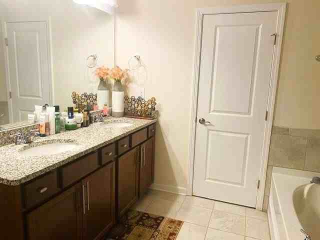 3301 Katelyn Ct Sw - Photo 7 of 10