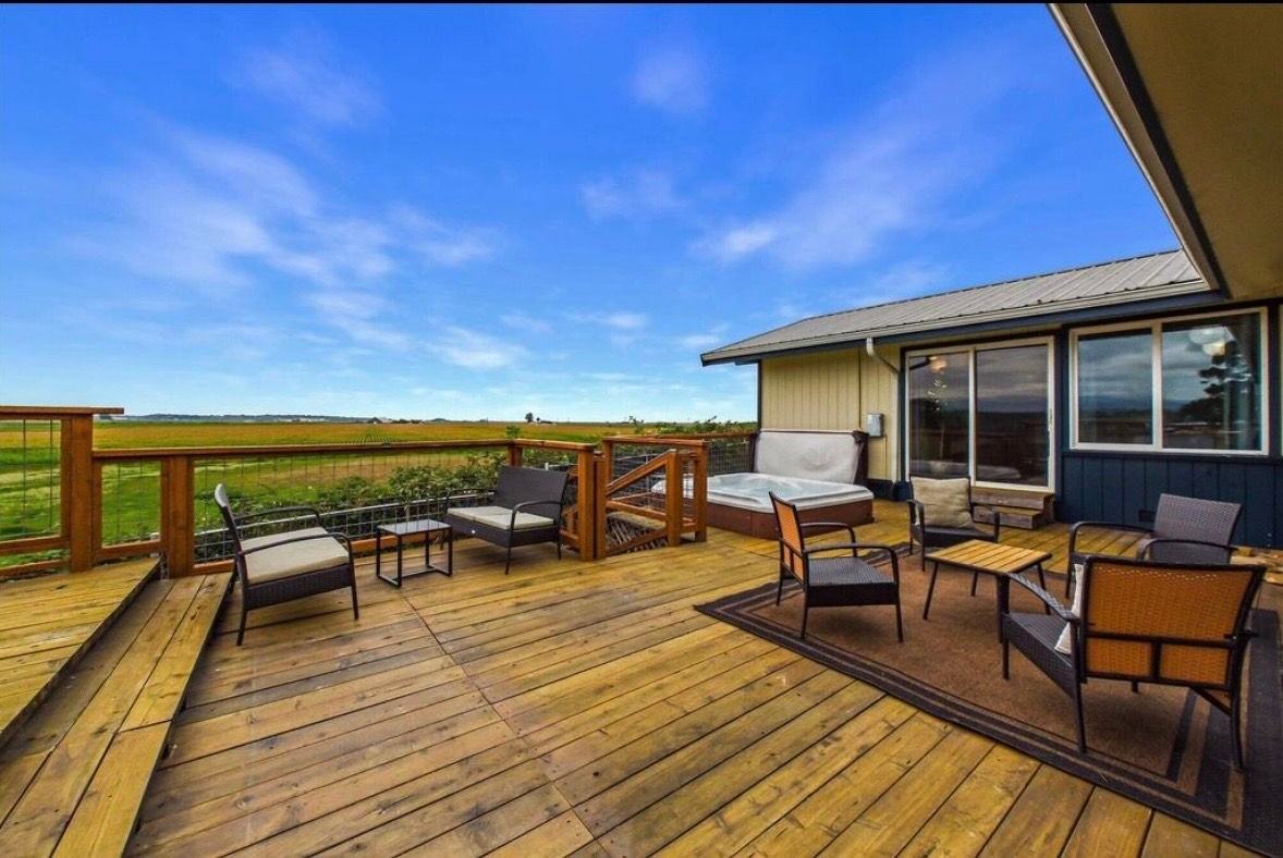 2554 Eel River Dr - Photo 3 of 50