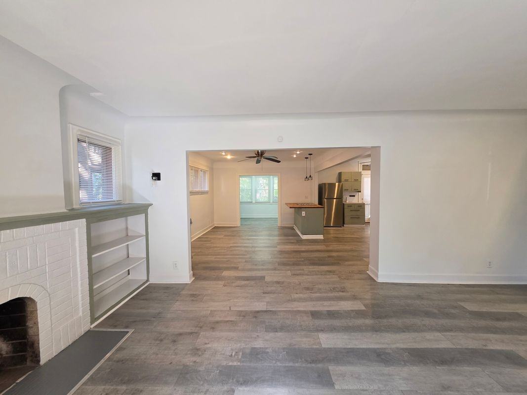 4126 Courville St - Photo 7 of 20