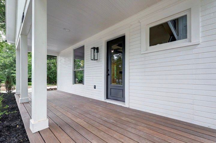 10015 Johnson Dr - Photo 3 of 20