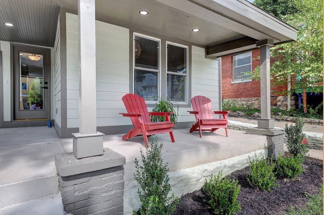 4812 Mercier St - Photo 2 of 20