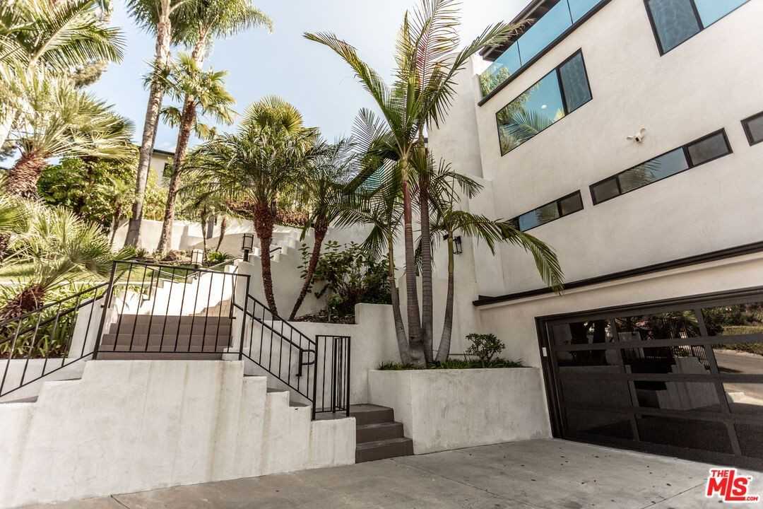 4961 Marmol Dr - Photo 4 of 50