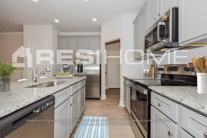 3005 Faireno Pl #3005 - Photo 3 of 18