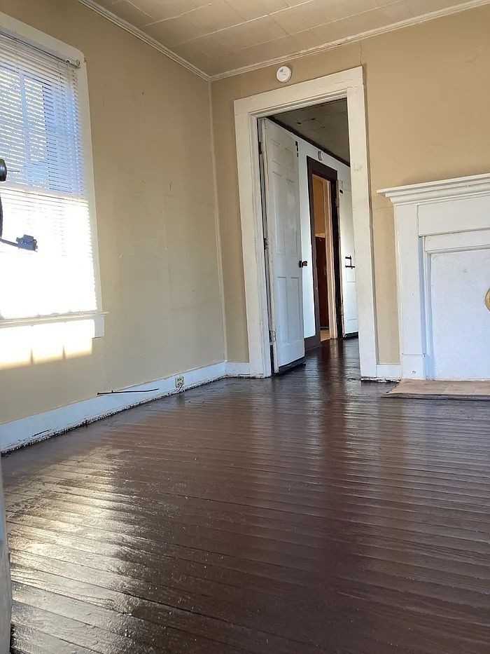207 Sims Dr - Photo 7 of 15